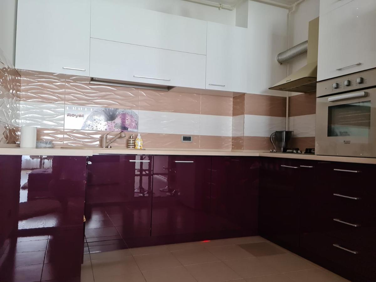 Premium Apartment Isaran Brasov Bagian luar foto